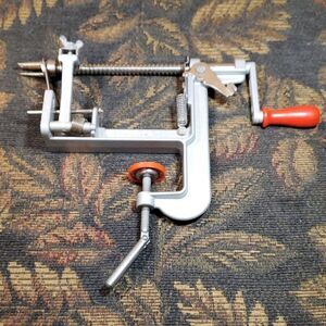 Pampered Chef Apple Peeler, Corer & Slicer #4
